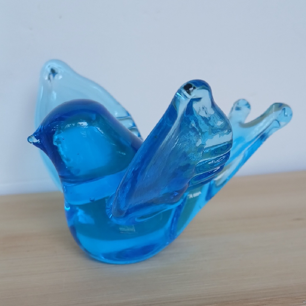 Vtg Handblown Souring Bluebird Art Glass SIGNED Ward 1994
